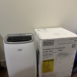 Portable Air Conditioner (AC) - Black Decker 8,000 BTU