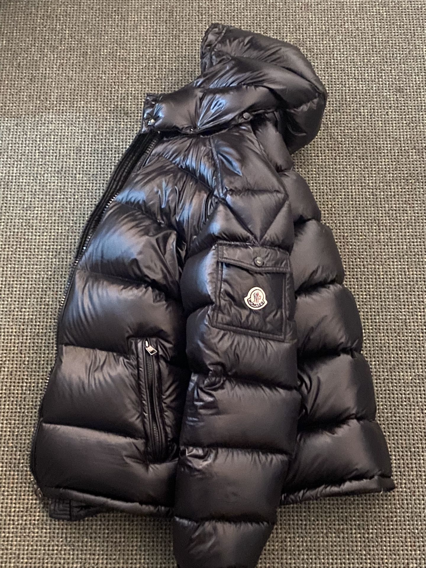 Moncler Maya for Sale in Saint Paul, MN - OfferUp