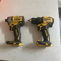 Dewalt Impact &  Drill.       120$ Firm.