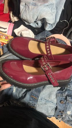 Women’s Shoes
