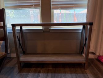 Farmhouse Entry Table