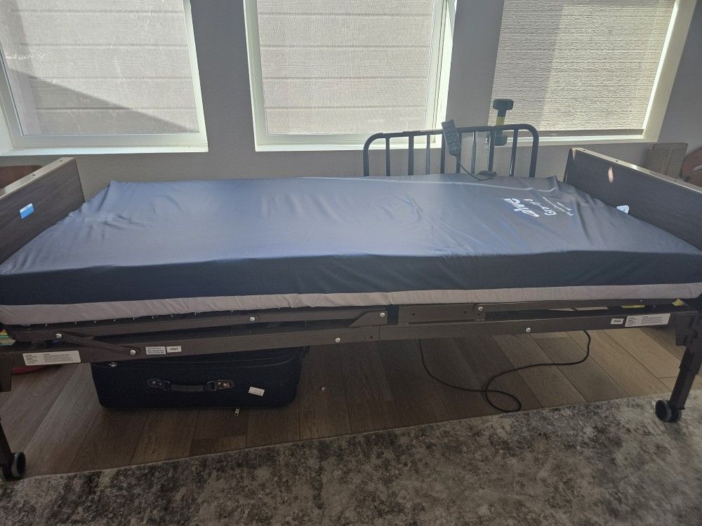 Full Electric Hospital Bed