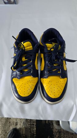 Nike DUNK LOW RETRO "VARSITY MAIZE size 6.5