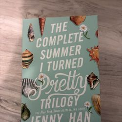 Jenny Han- The Summer I Turned Pretty- 3 Books