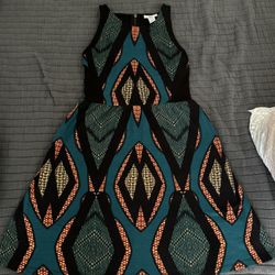 Women’s Clothing 1/3 Post