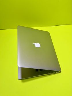 Apple MacBook Air 13” i5/8GB/256GB SSD $180