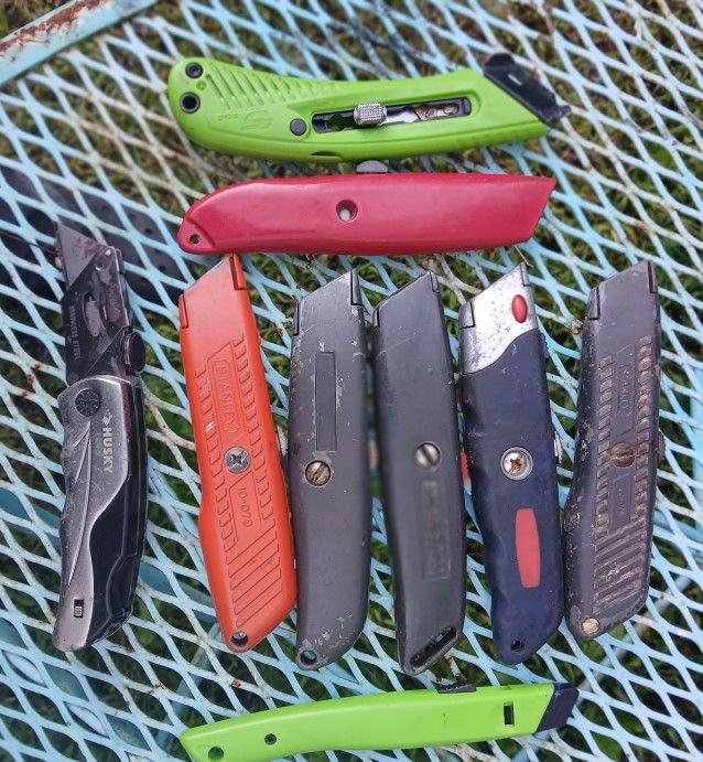 Utility Knife Bundle All For $7.00
