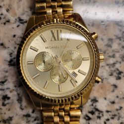 Louis Vuitton Watch for Sale in Richardson, TX - OfferUp