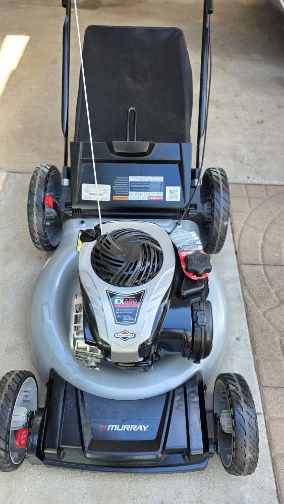 Murray Lawn Mower.