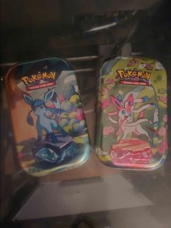 Prismatic Evolutions Mini Tin