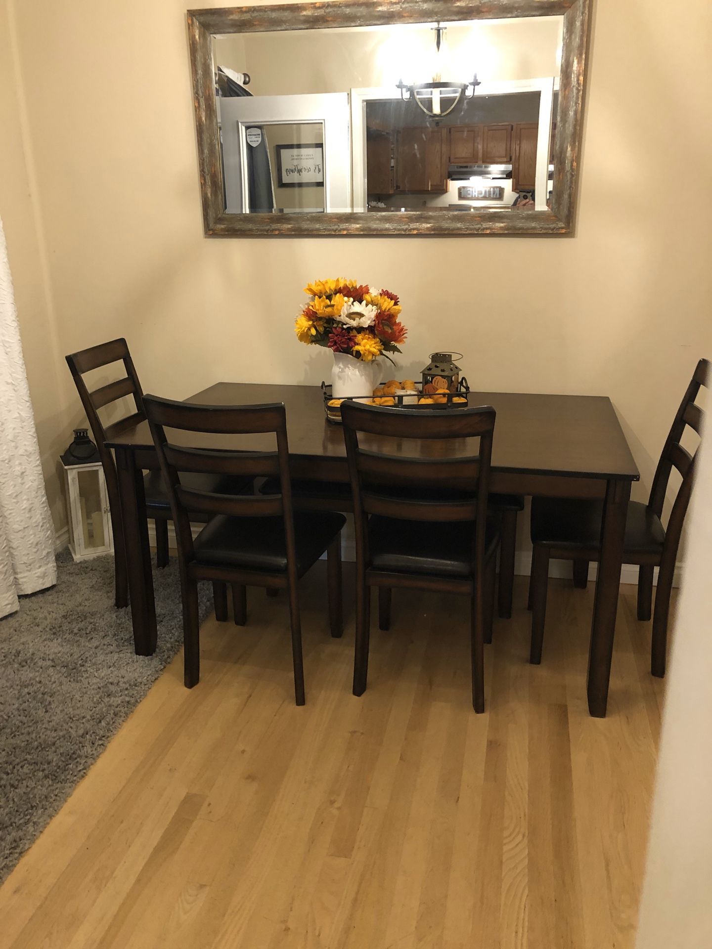 Kitchen table with 4 chairs and bench