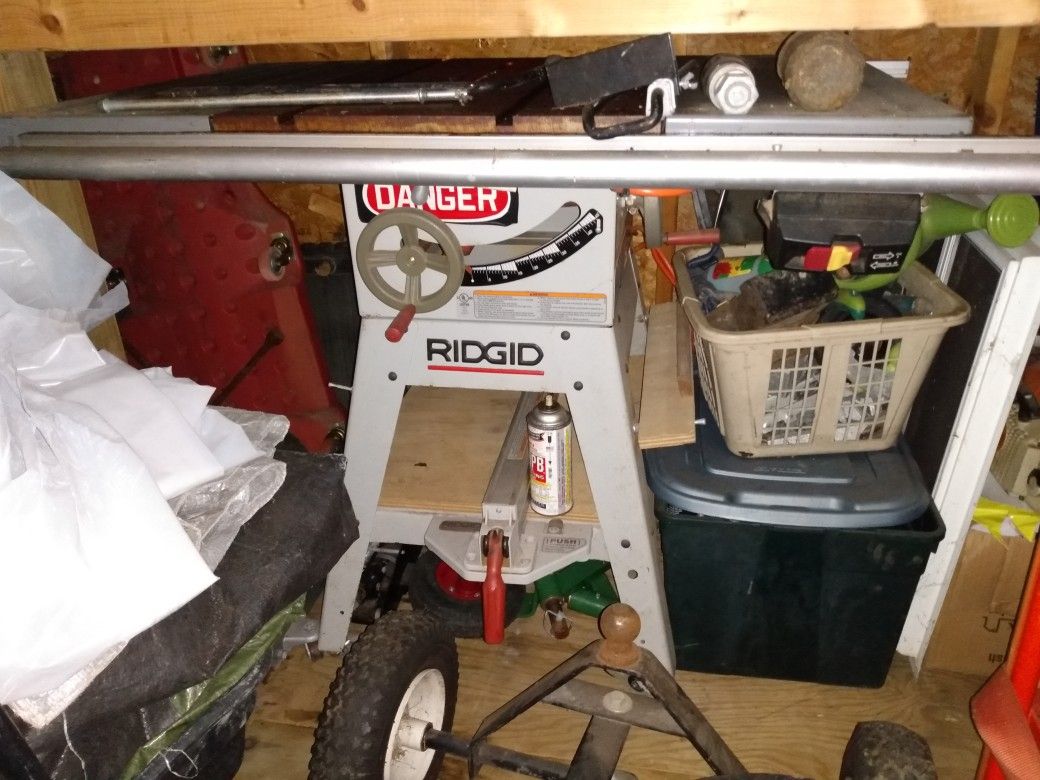 Ridgid Table Saw