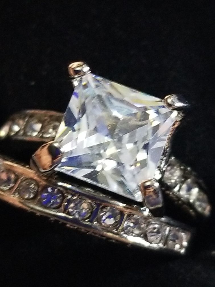 Cute princess cut wedding engagement promises ring size 5.0