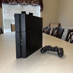 PS4 Console With Last Of Us 2 Controller 
