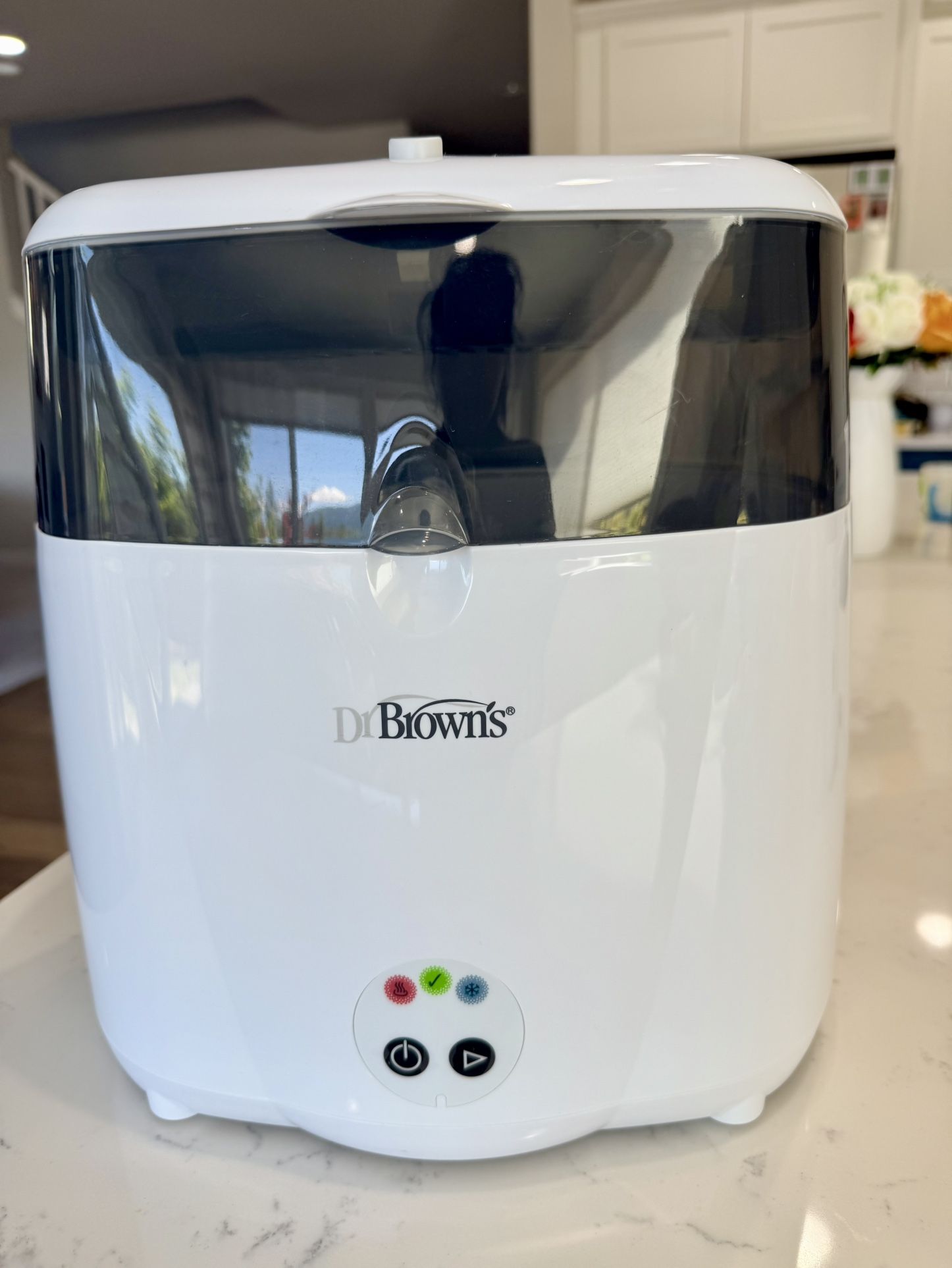 Dr. Brown’s Deluxe Electric Sterilizer for Baby Bottles and Other Baby Essentials