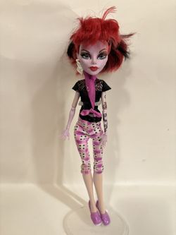 Monster High Operetta Killer Style Doll, Clothes, Shoes, Access 2011