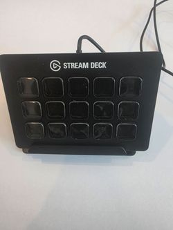 Elgato Stream Deck - 15 Customizable LCD Keys Studio Controller