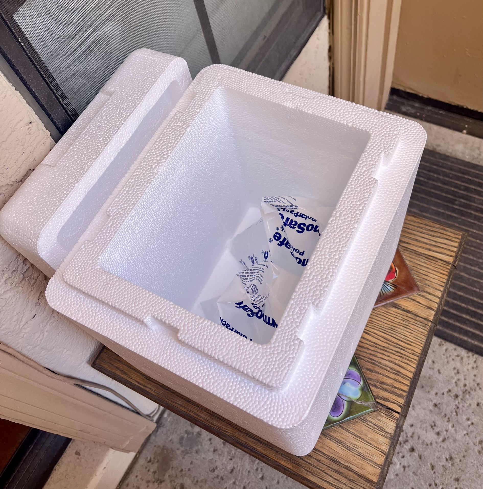 FREE 2 small styrofoam coolers - pick up only