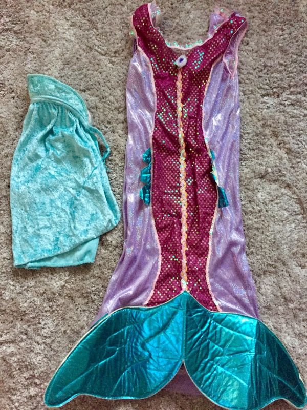 Size 4T Little Mermaid costume