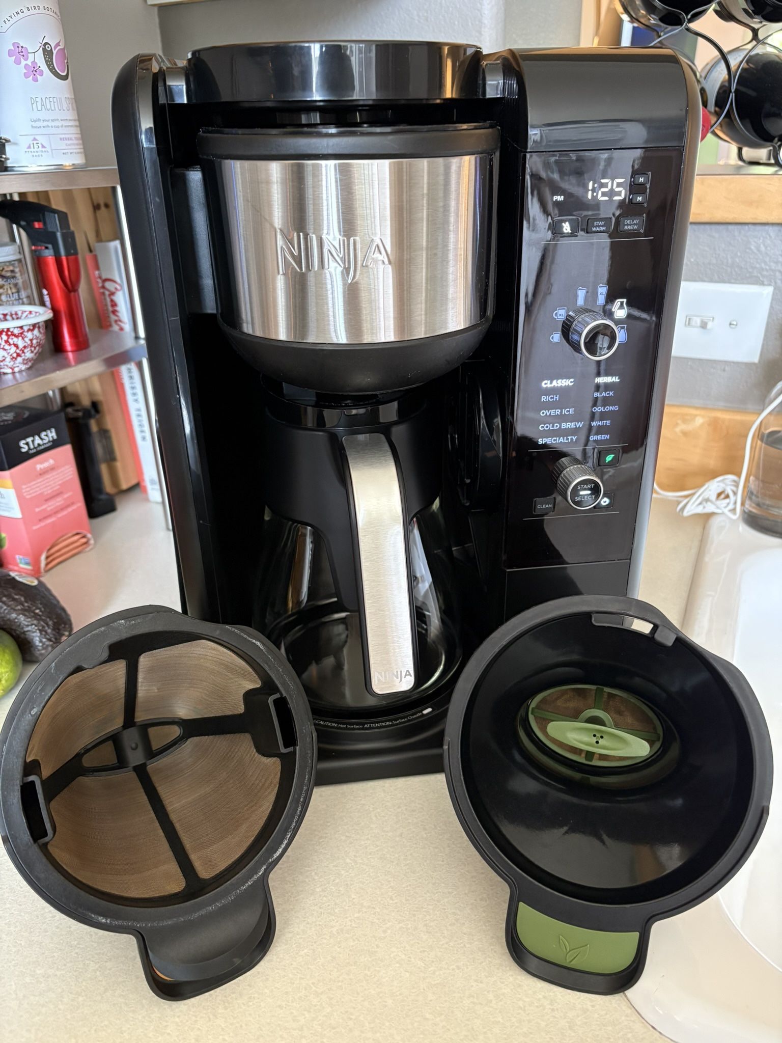 Ninja Two in One Coffee Pot/Tea Maker With Frother