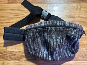 large Fieldline Camo Fanny Pack Hunting Tactical Camouflage preowned