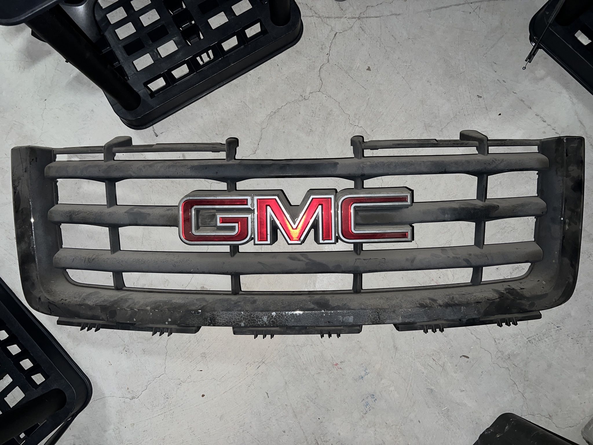 2007-2013 GMC Sierra 1500 Front Grille Black