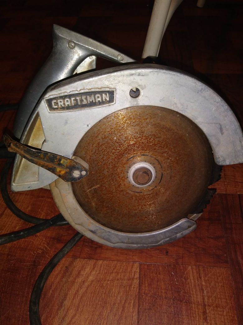 1960s sears craftsnan saw.