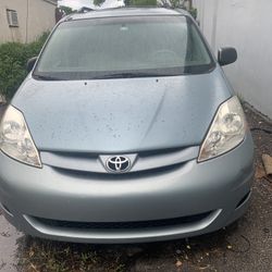 2008 Toyota Sienna