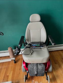 Pride Jazzy Select GT Power Wheelchair