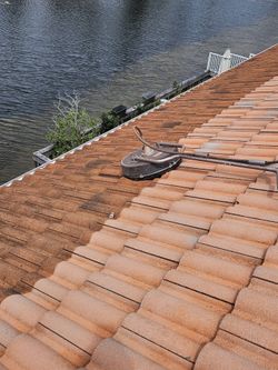 Pressure washer, pressure cleaning