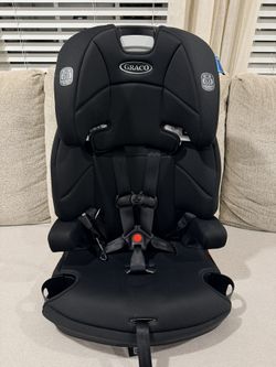 Graco Tranzitions 3-in-1 Harness Booster Car Seat