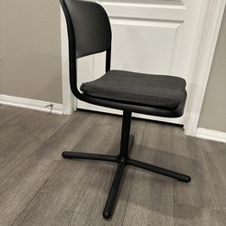 SMÄLLEN Swivel chair, black