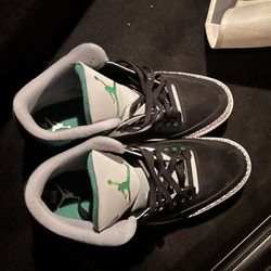 Jordan 3 Pine green 