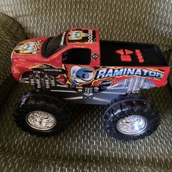 Raminator , Road Rippers Monster Truck 2009