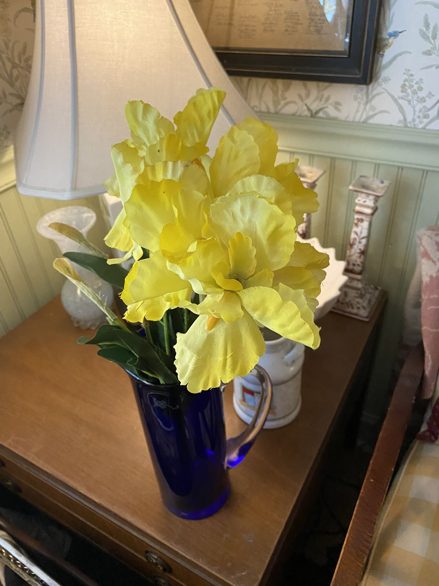 Beautiful Yellow Artificial Flowers for Vase