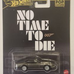 HOT WHEELS PREMIUM METAL/METAL REAL RIDERS.  POP CULTURE.  OO7 NO TIME TO DIE.  ASTON MARTIN V8 .