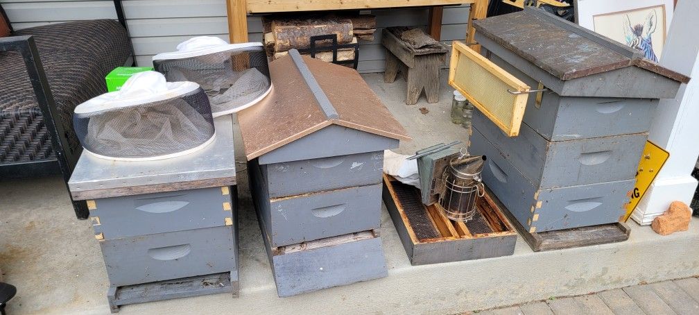 Bee Keeping Supplies