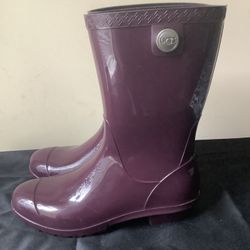 UGG Rain Boots – Dark Purple (Good Condition!) 