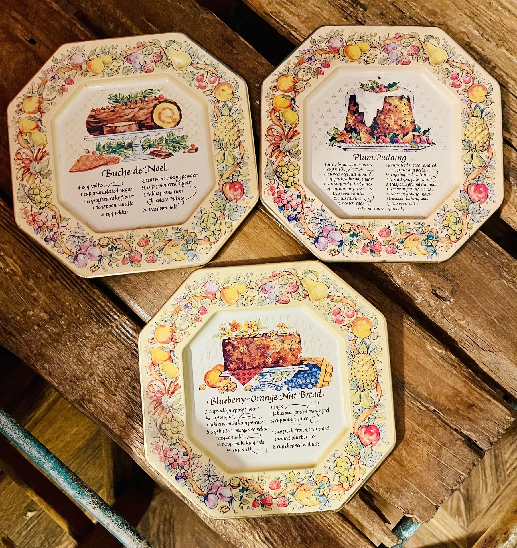 Vintage Metal Plates with English holiday Christmas Recipes Set of 3 Avon 1982  