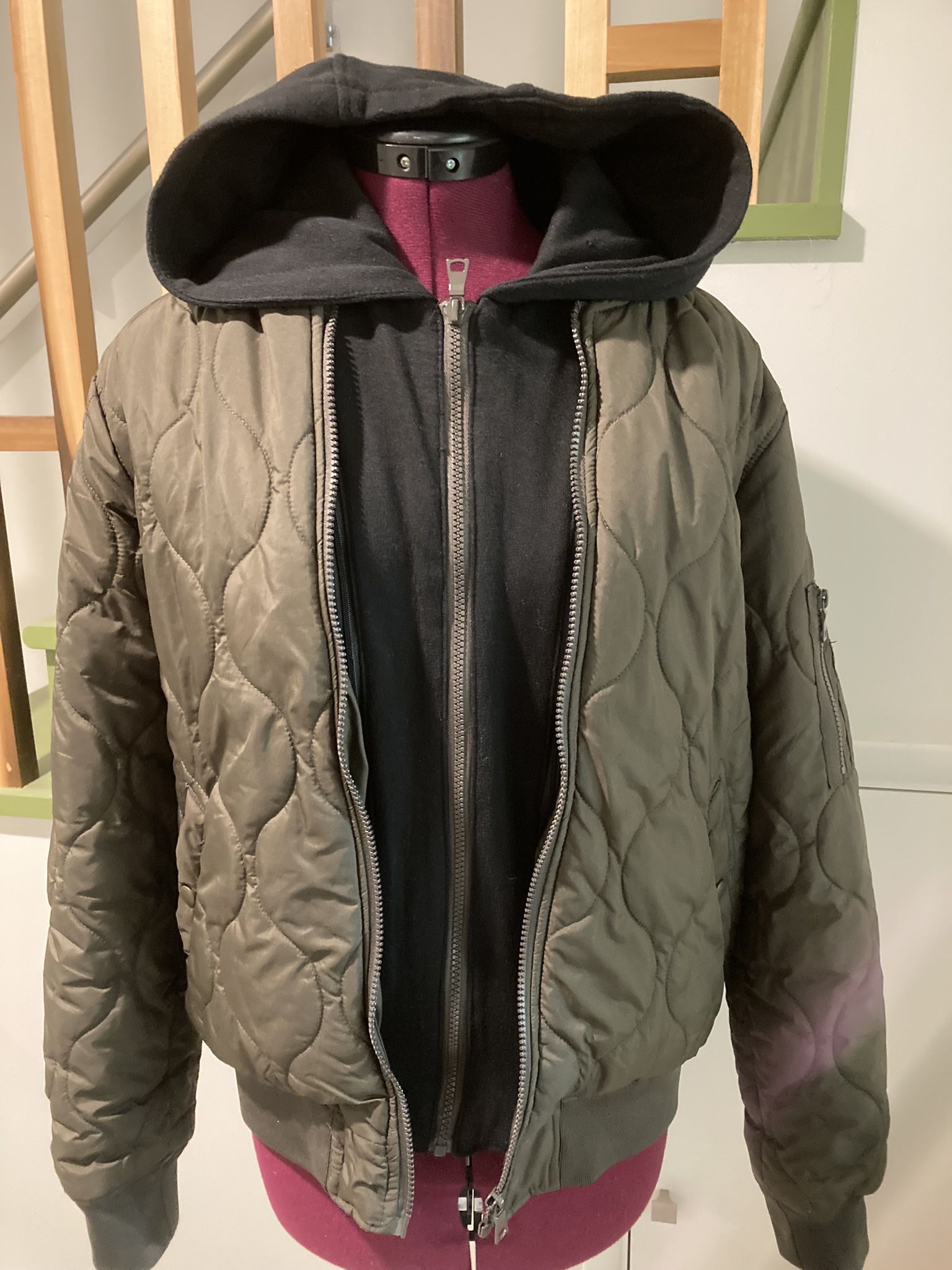 Forever 21 Men’s Hooded Bomber Jacket