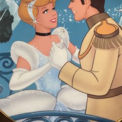 CINDERELLA “THAT SPECIAL SPARKLE” - Collection from The Crown Jewels of Disney