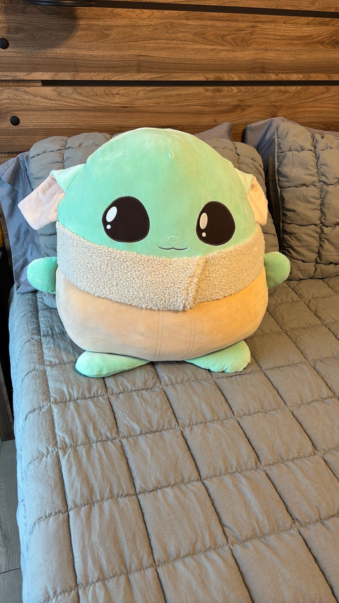 Yoda Squish Mello