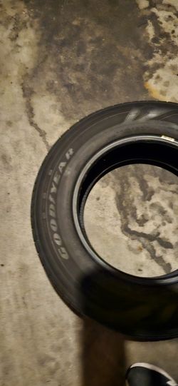 Good Year 235 65 R 16 USED GOOD CONDITION