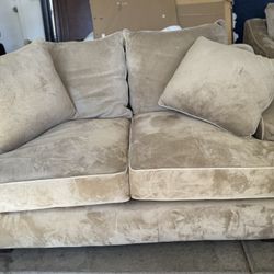 2 Set Sofa 