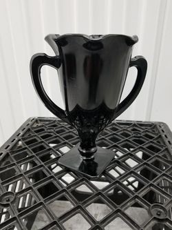 1932 black trophy loving cup...by smith glass