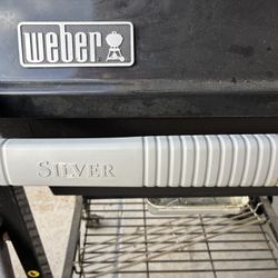 Weber Has Grill,Silver Series With Cover