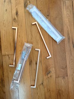 Modern Rose Gold Drawer Pulls (Set)