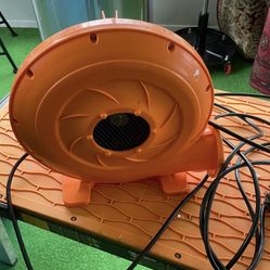 MODEL:SW-2L AIR PUMP ELECTRICAL RATING: 115V AC, 60Hz, 3.8A, 437 W MODELE:SW-2L GONFLEUR