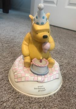 Winnie the Pooh musical figure
