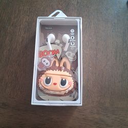 Wireless Earbuds ( READ BELOW)